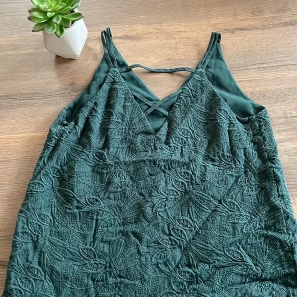 LOFT Tank - Picture 2 of 3